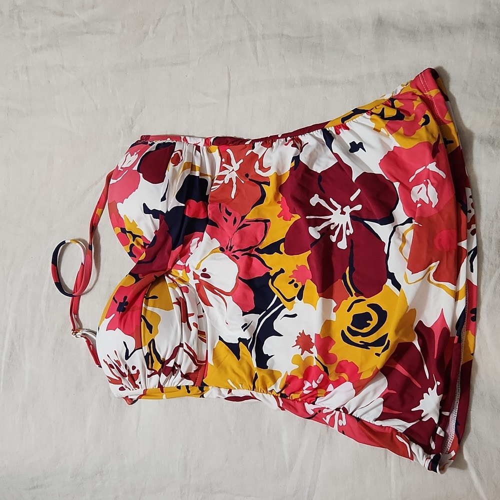 Anne Cole Twist Front Bandeaukini Swim Top